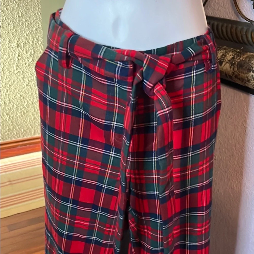 EUC Vineyard Vines Red Plaid Pants / matching belt Sz 8 - Picture 2 of 12